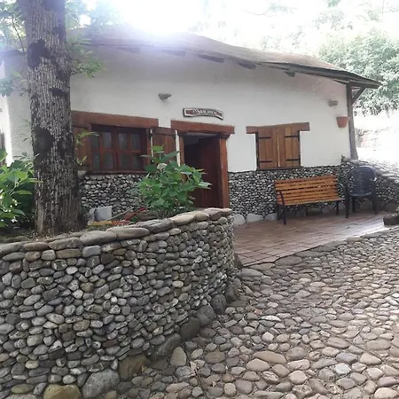 Balla Coi Lupi Ferienhaus *