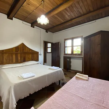 Balla Coi Lupi Ferienhaus *