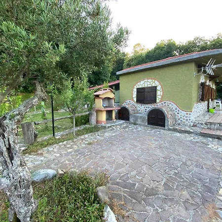 Balla Coi Lupi Ferienhaus *